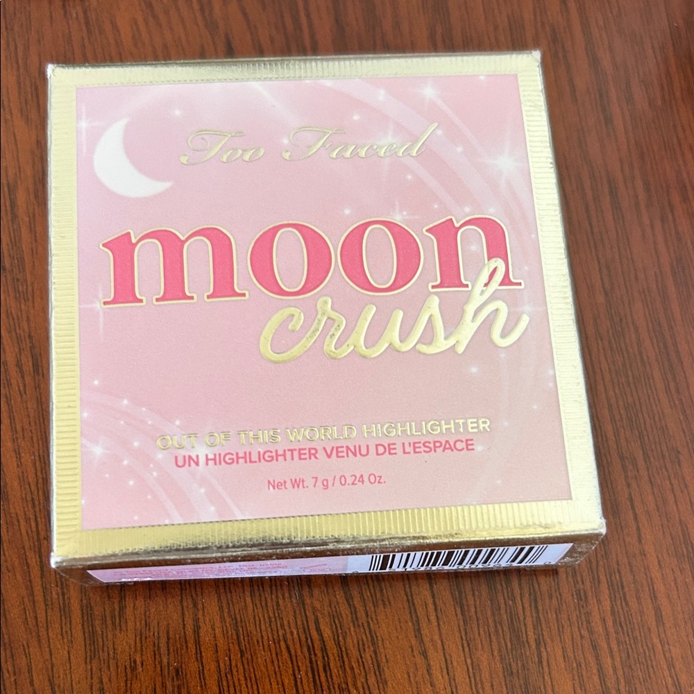 Too Faced Moon Crush Highlighter - Pink and Gold